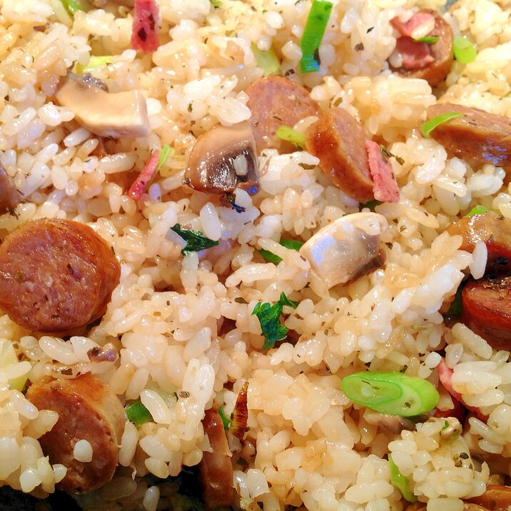 ハーブたっぷり使ったソーセージ炒飯 レシピ 作り方 By Findus 楽天レシピ ハーブたっぷり使ったソーセージ炒飯 レシピ 作り方 By Findus 楽天レシピ